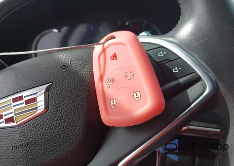 2017 Cadillac Ct6 Twin Turbo Premium Luxury z USA, uszkodzony, nr VIN 1G6KH5R68HU126734